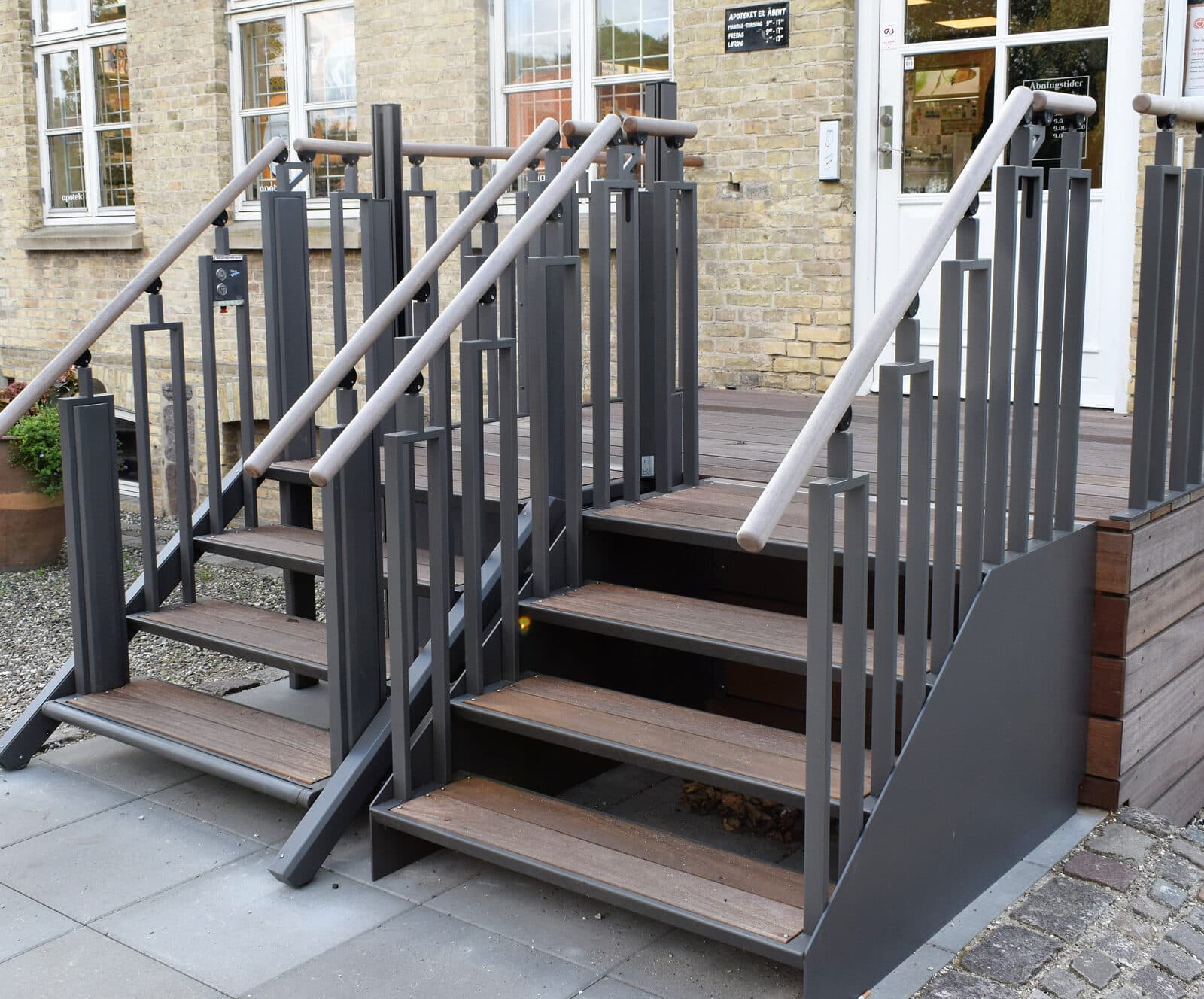 Flexstep rolstoellift combinatie